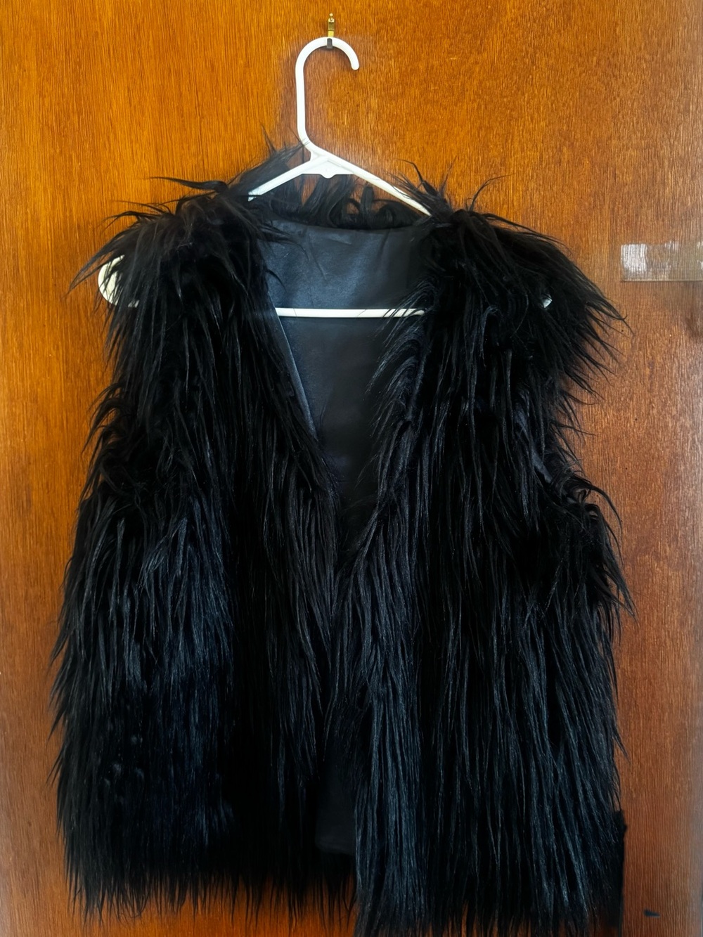 bebe Black Faux Fur Vest - Plush Open Front Layer